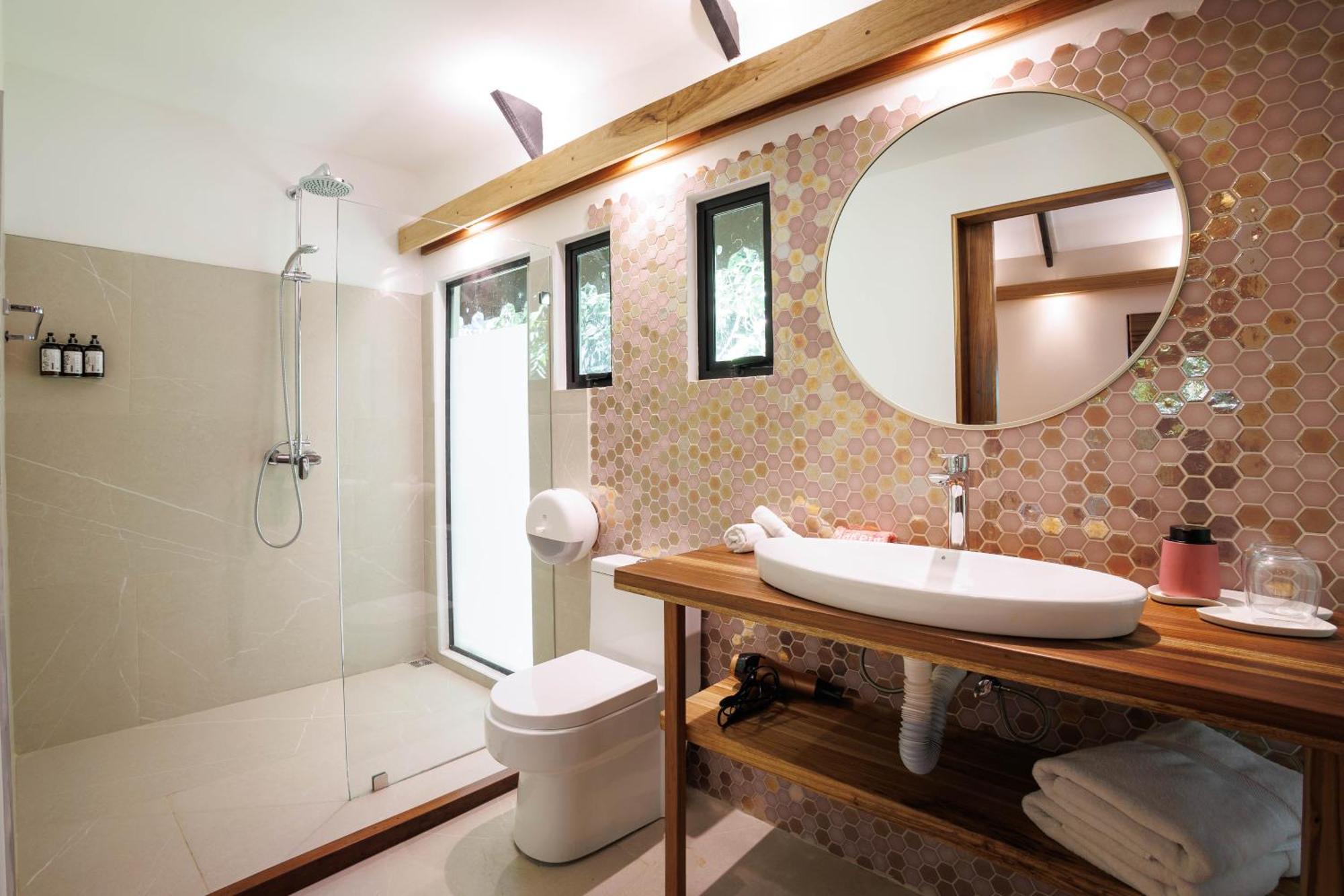 Almonds & Corals Boutique Hotel Puerto Viejo de Talamanca ภายนอก รูปภาพ