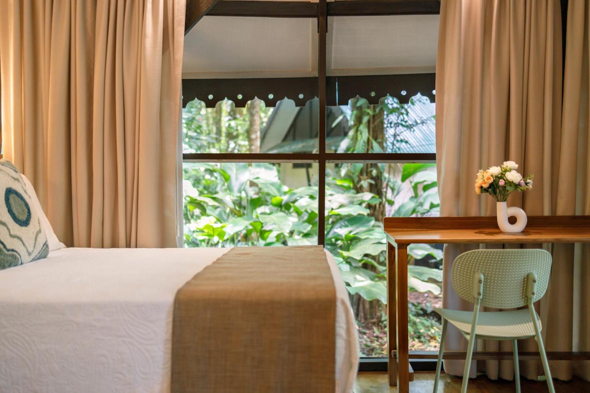 Almonds & Corals Boutique Hotel Puerto Viejo de Talamanca ภายนอก รูปภาพ