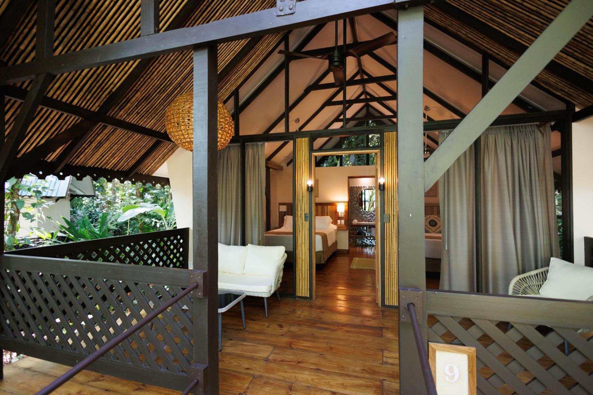 Almonds & Corals Boutique Hotel Puerto Viejo de Talamanca ภายนอก รูปภาพ